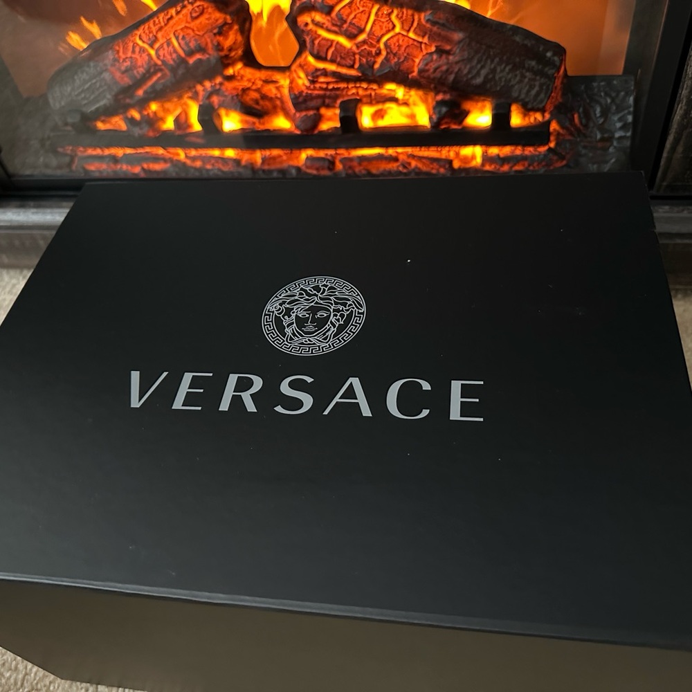Versace slippers - Picture 6 of 7